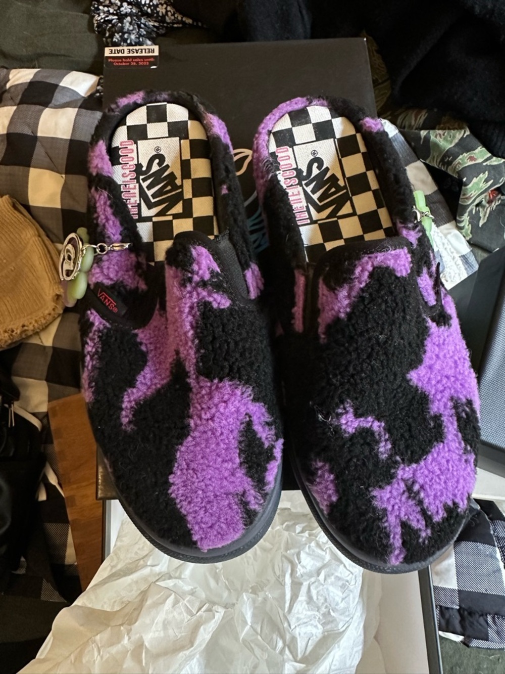 Vans Slip-On Fuzzy Black & Purple Sherpa Irene is Good Collab